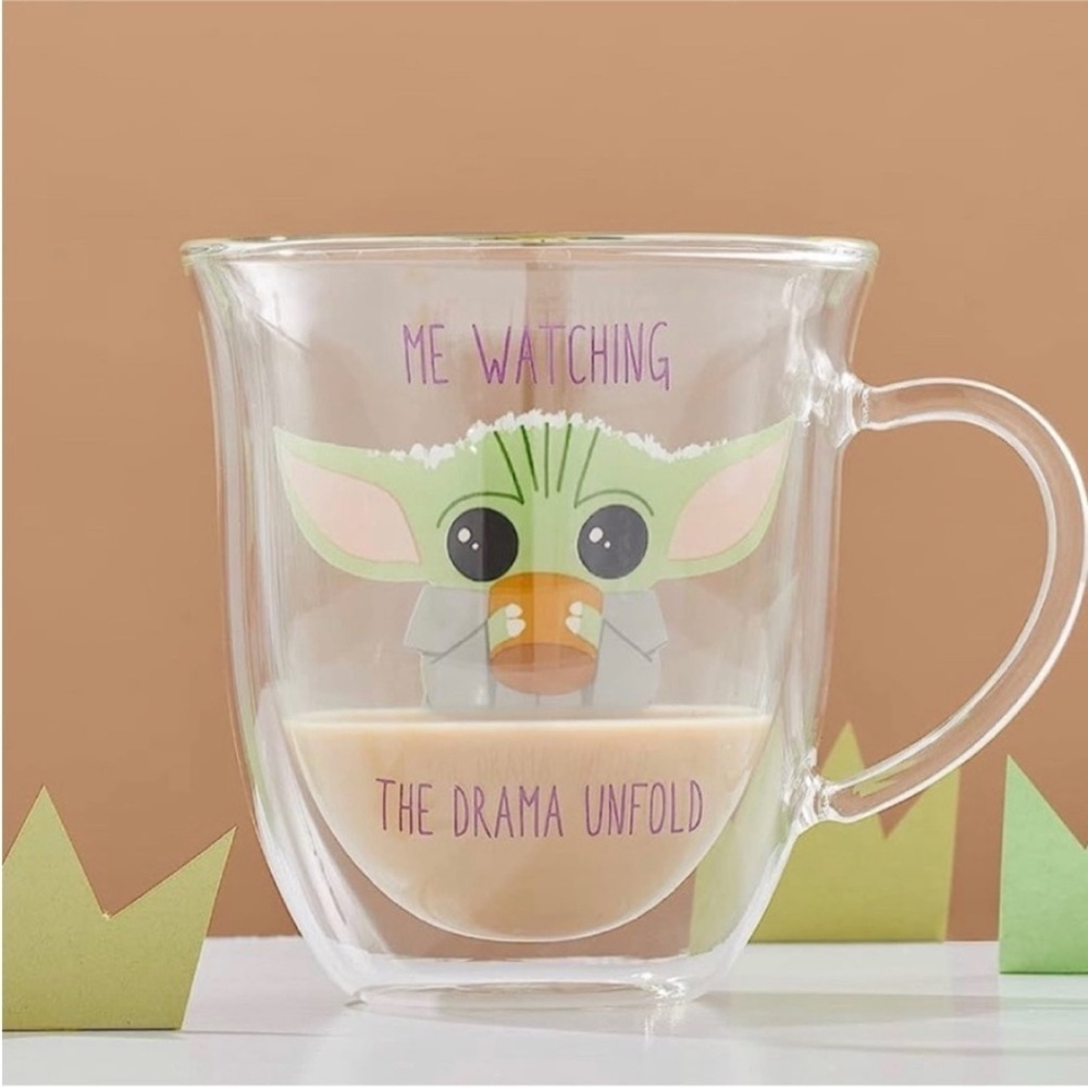 ✨ NWT Set Of Two Baby Yoda Glasses ✨